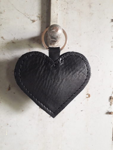 SLEUTELHANGER HART ZWART