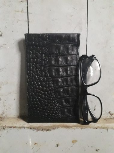 BRILHOESJE ZWART/KROKO