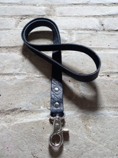 KEYCORD 45CM ZWART KROKOPRINT